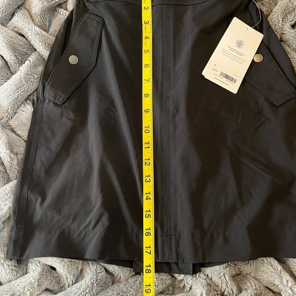 NWT Athleta Black Vienna Cargo Skort Size 0